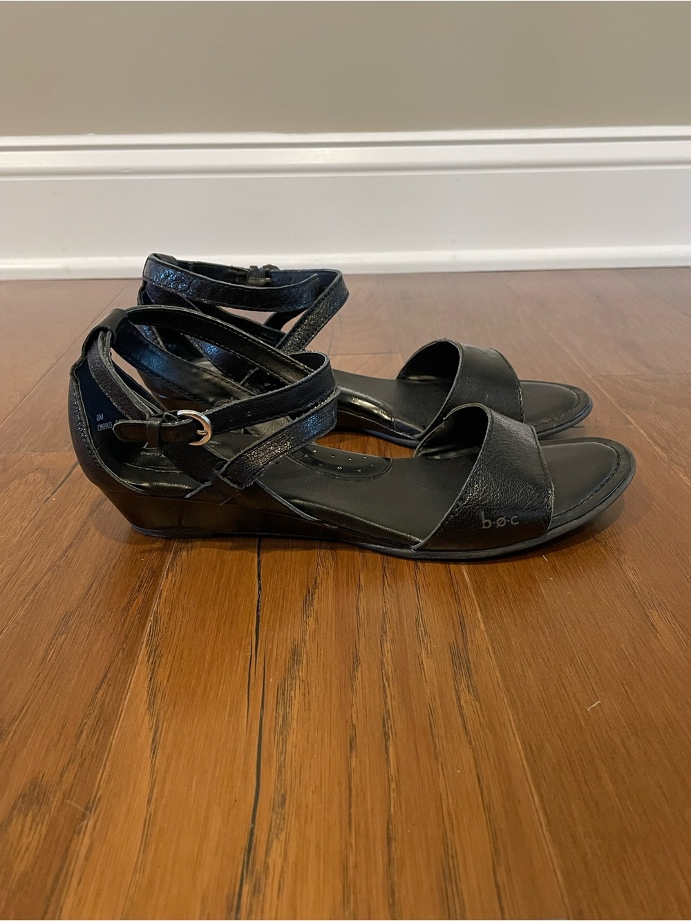 Born Lucha Black Wedge Sandals